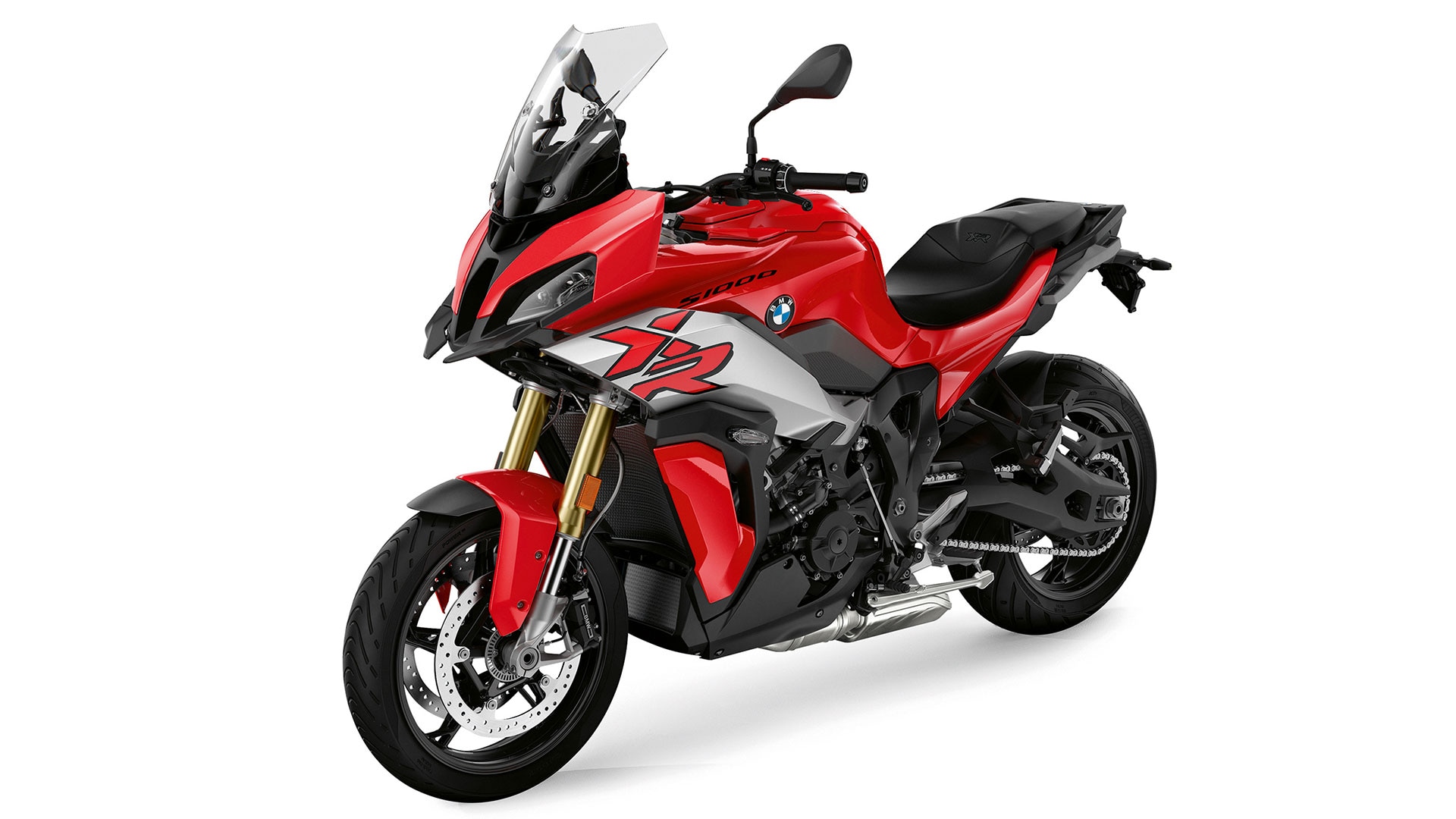 We see the S 1000 XR in a three-quarter front view.