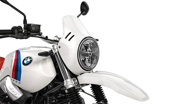 We see the striking front of the R nineT Urban G/S.
